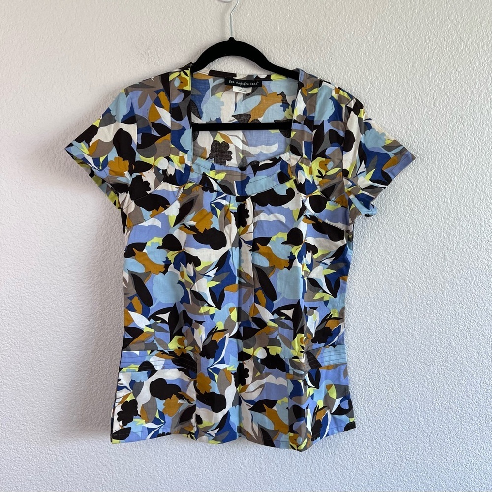Los Angeles Rose Women’s Medical Scrub Top‎